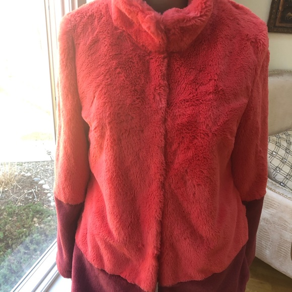 Trina Turk Blanche Color-block Faux Fur Coat - Picture 2 of 4